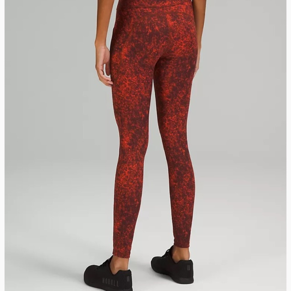 Lululemon Printed Gray/White Pattern High-Rise Ti… - image 3